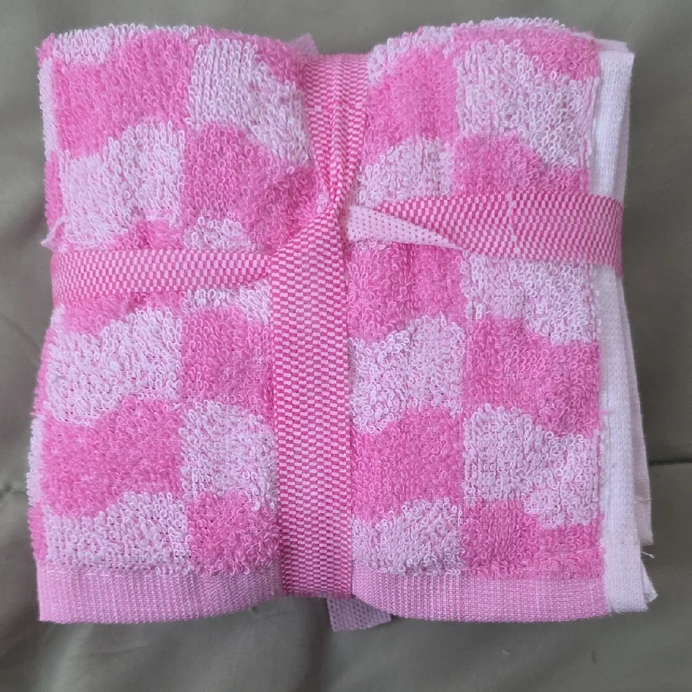 Comfort Bay Pink Patterned Wash Cloths